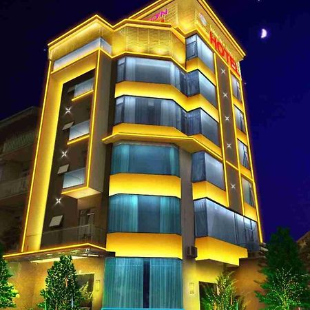Minh Son Hotel Ta Lan Than Екстериор снимка