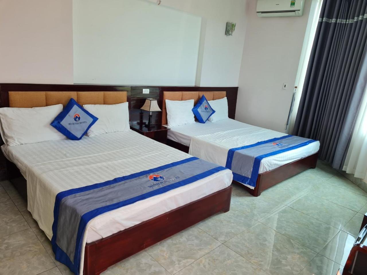 Minh Son Hotel Ta Lan Than Екстериор снимка