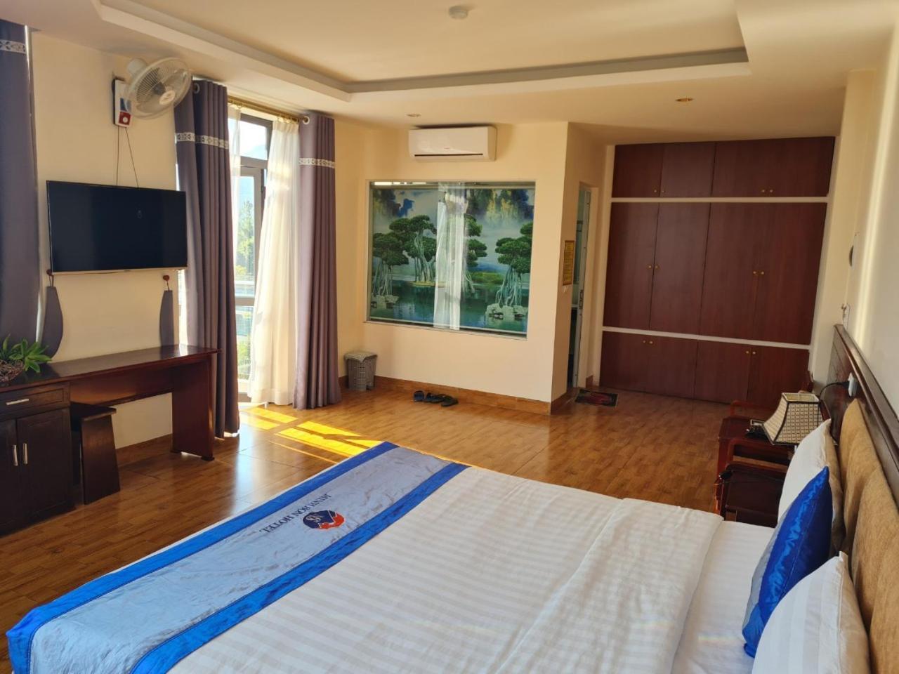 Minh Son Hotel Ta Lan Than Екстериор снимка