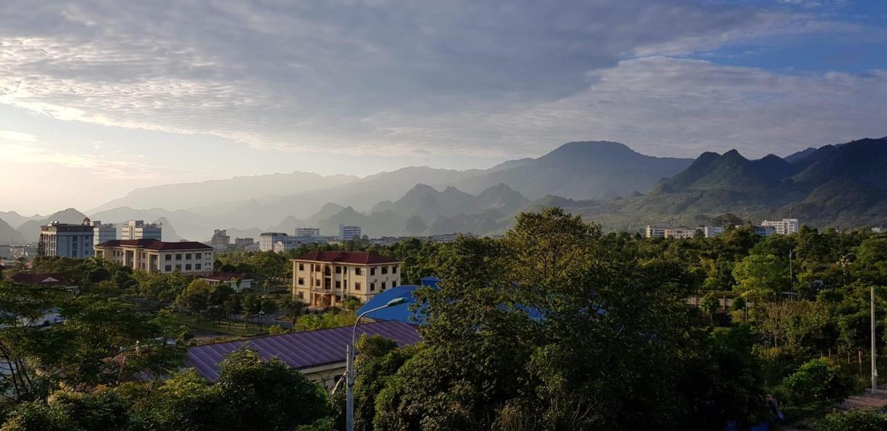 Minh Son Hotel Ta Lan Than Екстериор снимка